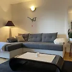 App Rebecca - Private Pool