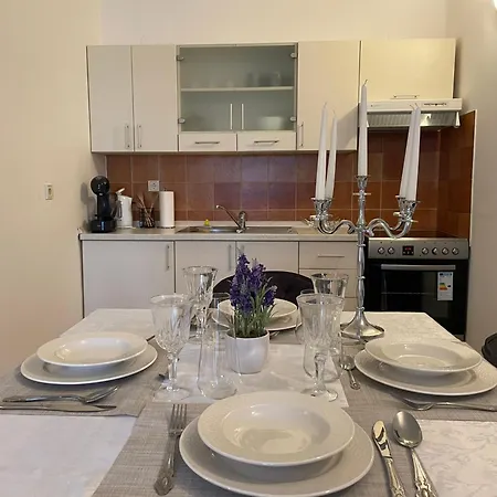 App Rebecca - Private Pool *