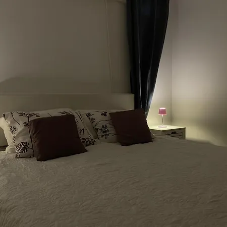 App Rebecca - Private Pool 布罗托尼贾