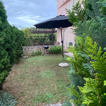 App Rebecca Apartment Brtonigla