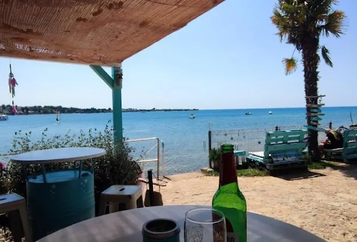 App Rebecca - Private Pool Apartamento Brtonigla