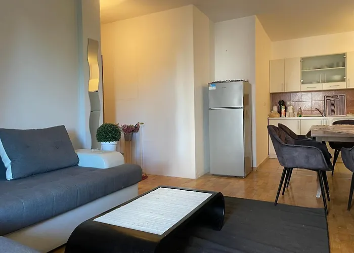 App Rebecca - Private Pool 아파트 *