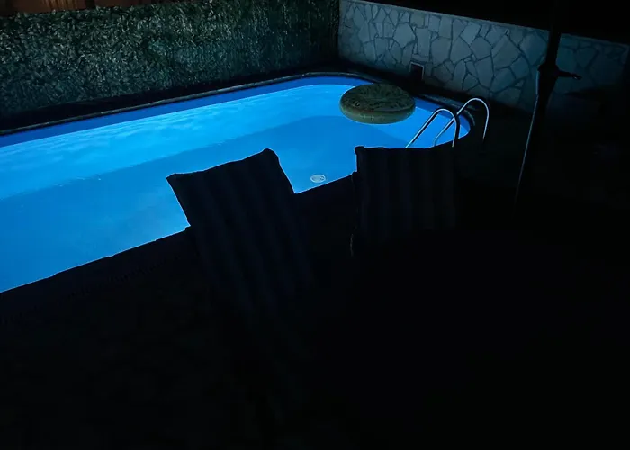 아파트 App Rebecca - Private Pool 브르토니글라